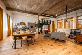 Klassen Stay - Exklusives Loft - XXL Leinwand - 4 km Messe, 1,5 km HBF